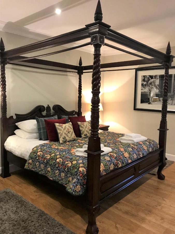 Cherry Blossom Cottage Cupar Esterno foto