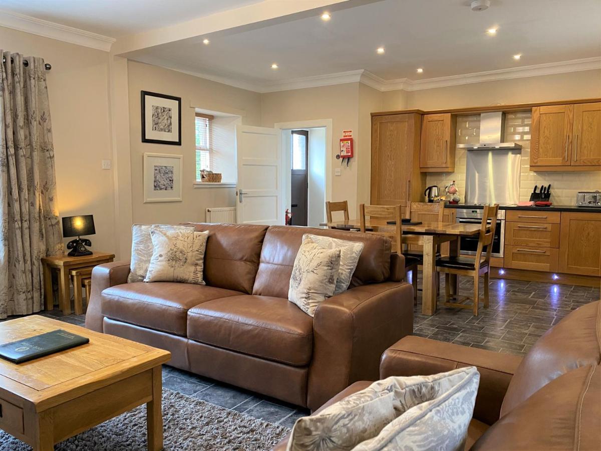 Cherry Blossom Cottage Cupar Esterno foto