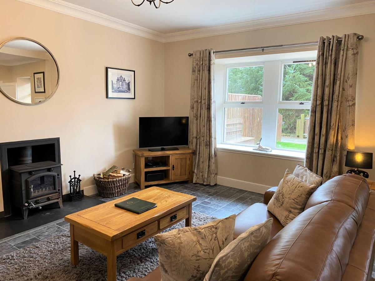 Cherry Blossom Cottage Cupar Esterno foto